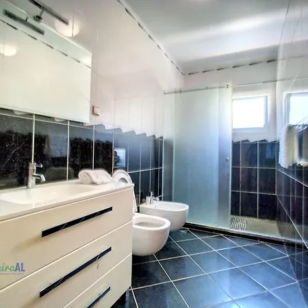 Yohannas By Interhome * Campanário