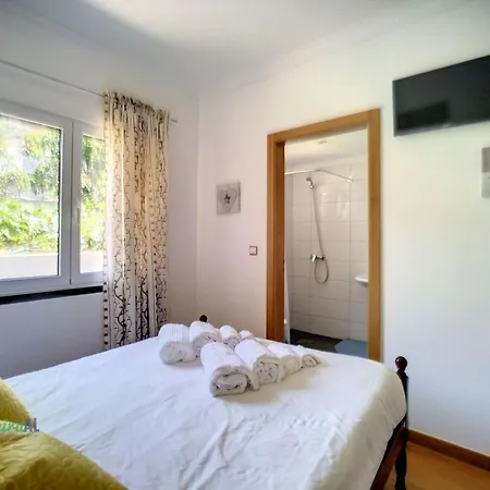 Yohannas By Interhome Campanario