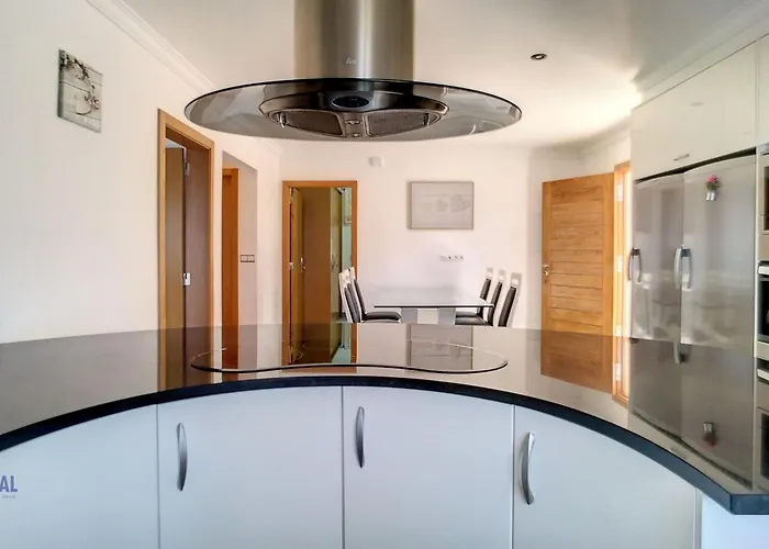 Yohannas By Interhome * Campanário